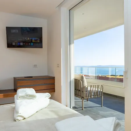 Luxury Penthouse Sara Apartment