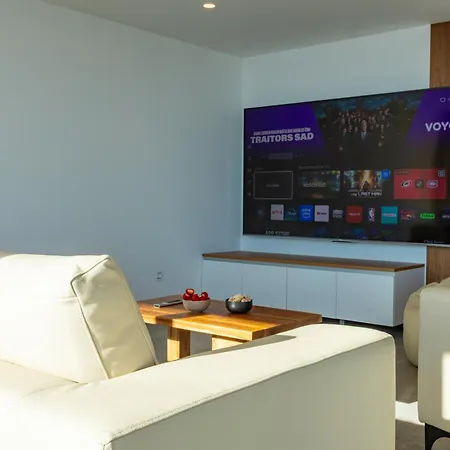 아파트 Luxury Penthouse Sara *