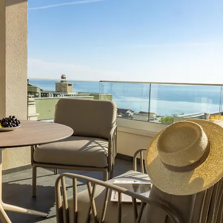 Luxury Penthouse Sara * 마카르스카