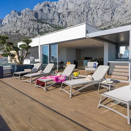شقة Luxury Penthouse Sara ماكارسكا