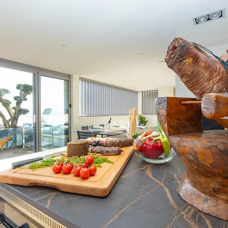 شقة Luxury Penthouse Sara