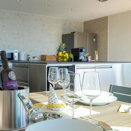 Luxury Penthouse Sara 아파트 마카르스카