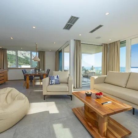 Luxury Penthouse Sara * 마카르스카